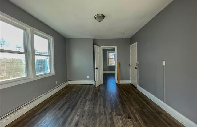 43 Irion Street - 43 Irion Street, Waterbury, CT 06704