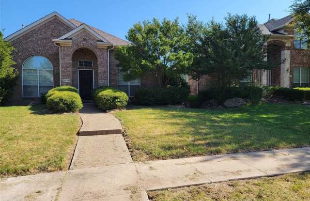 9738 Lovers Lane Gallery 2