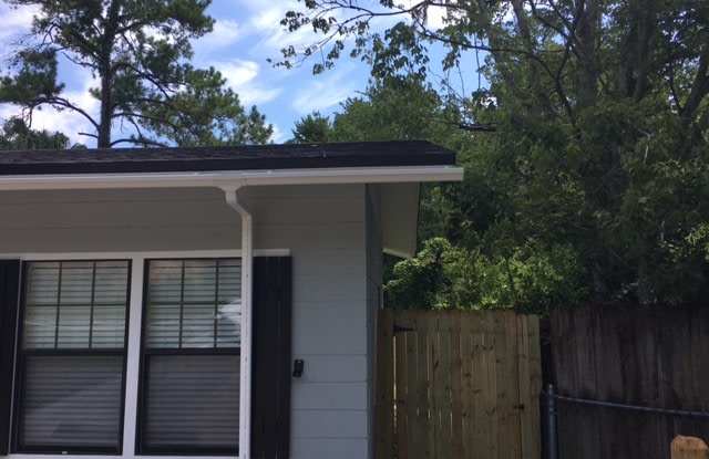 1655 Aletha Drive Gallery 3