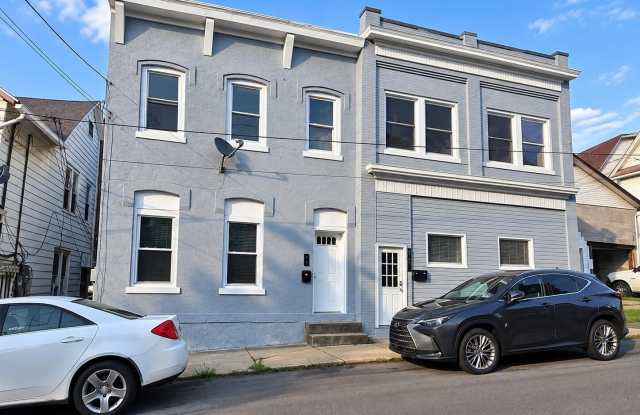 28 E Columbus Avenue Gallery 1