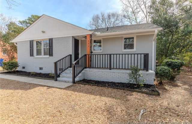 331 Richmond Drive photos photos