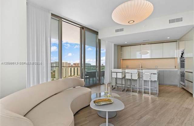 18975 Collins Ave cu-1605, Sunny Isles Beach, FL 33160 Gallery 4