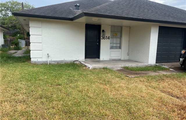 3614 La Paz Drive photos photos