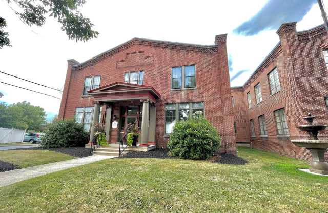 302 YORK Street unit: Apt 2 - 302 York Street, Gettysburg, PA 17325