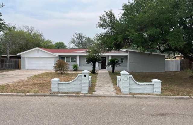 1508 S 14th Avenue photos photos