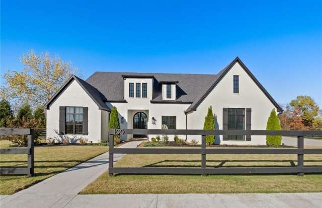 100 Averie  LN - 100 Averie Lane, Cave Springs, AR 72713
