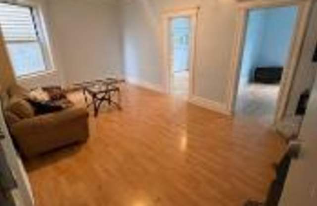 238 Hamilton Street Gallery 2