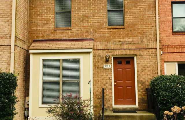 5175 KING CHARLES WAY - 5175 King Charles Way, North Bethesda, MD 20814