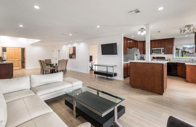 7837 E VIA MARINA Gallery 4