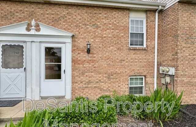 244 East Commons Drive photos photos