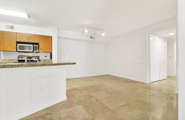 3143 Clint Moore Road 105, Boca Raton, FL 33496 Gallery 4