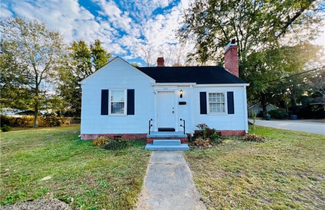 502 E 15th Street - 502 East 15th Street, Lumberton, NC 28358