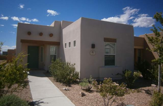 12 Calle Agua Clara - 12 Calle Agua Clara, Santa Fe County, NM 87508