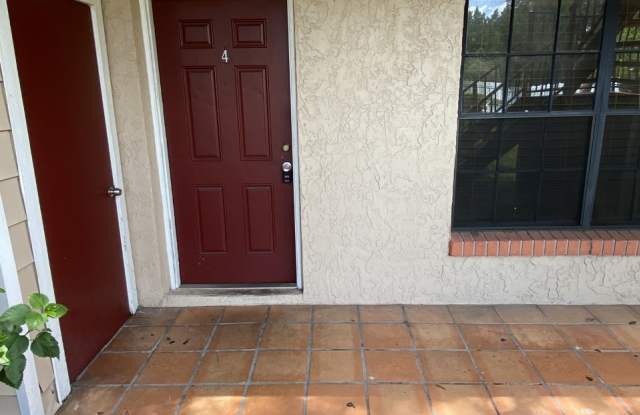 21027 Voyager Blvd - 21027 Voyager Boulevard, Land O' Lakes, FL 34638