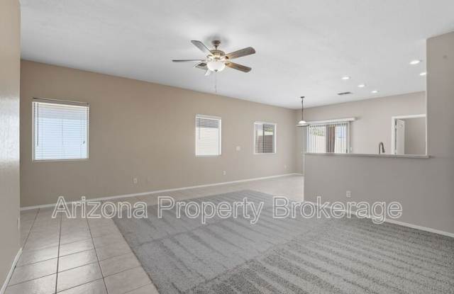 2219 N. 92nd Dale photos photos