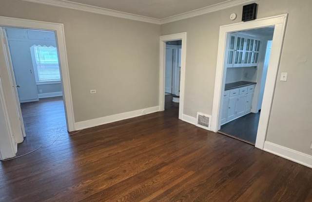 3 Bed / 1.5 Bath Home in the Heart of Kansas City! Gallery 4