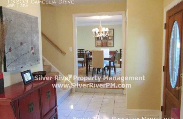 13203 Camellia Drive Gallery 2