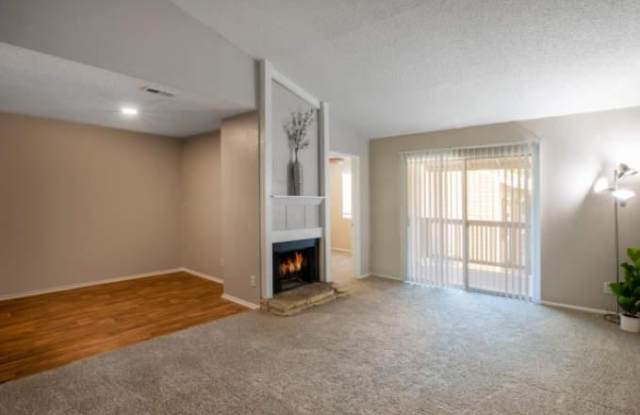 2933 Barton Skyway photos photos
