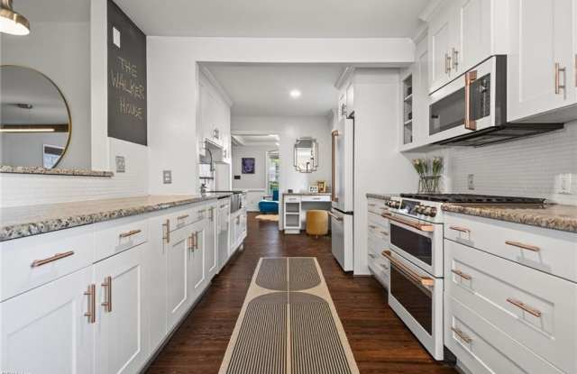 809 Virginia Avenue Gallery 2