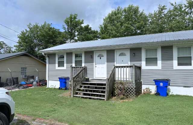 2018 Blythe Ave, Apt 3, Cleveland TN 37311 photos photos