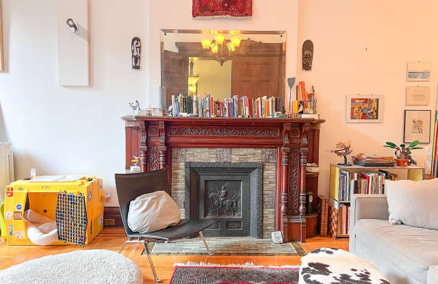 651 10th St Apt 2 Gallery 4