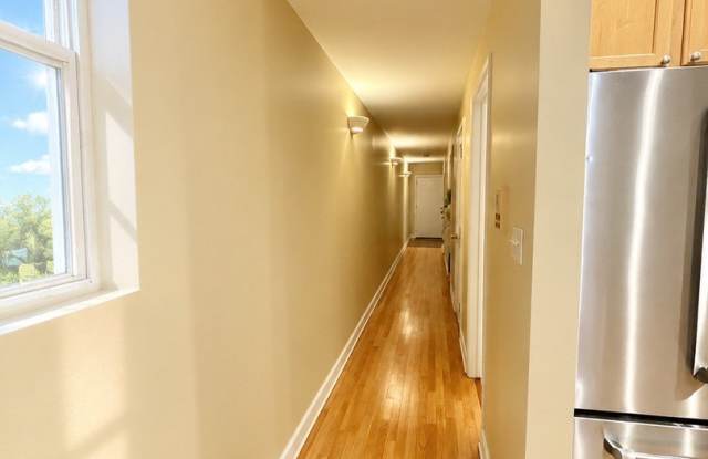 515 S Western Avenue Gallery 4