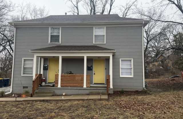 1815 E 74th Terrace photos photos