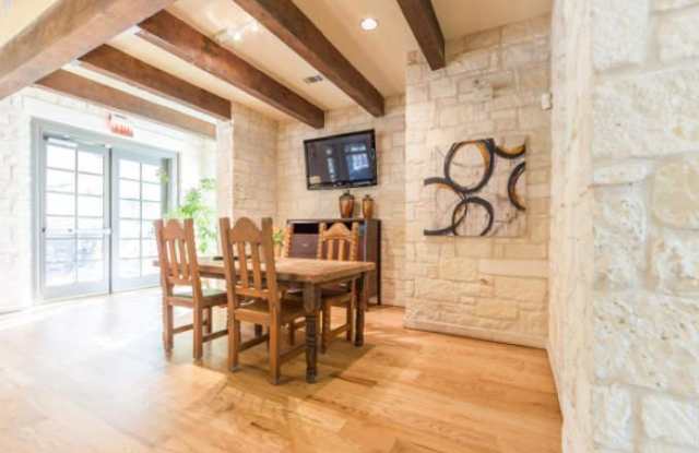 1801 E Palm Valley Blvd, #1102 photos photos