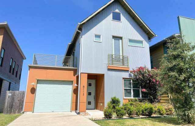 Modern 3 Bedroom /3 Bathroom at Trinity Crossing!!! photos photos