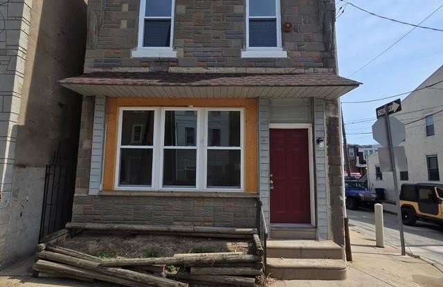 1225 ADAMS Avenue photos photos