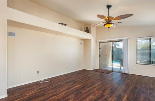 3541 West Saint Charles Gallery 4