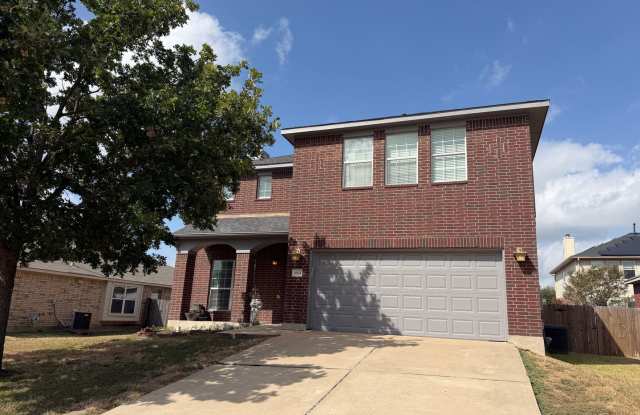 Big 4 Bedroom Home In Round Rock Gallery 1