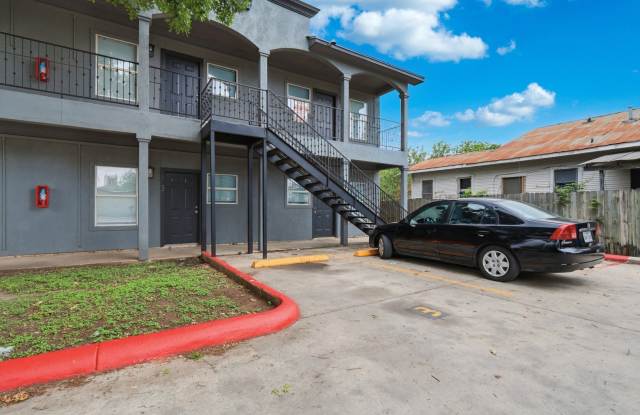 1706 W CRAIG PL photos photos