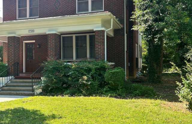 2 Blocks from Grandin Village - Immaculate 4 BR home! photos photos