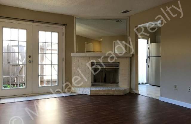 One Bedroom Condo! - 1101 Brighton Drive, Arlington, TX 76012