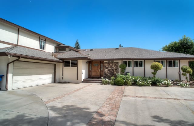 18624 Kenya Street photos photos