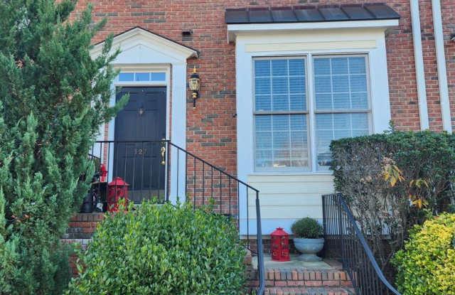 Chapel Hill / Southern Village Townhouse AVAIL - 527 Copperline Drive, Chapel Hill, NC 27516