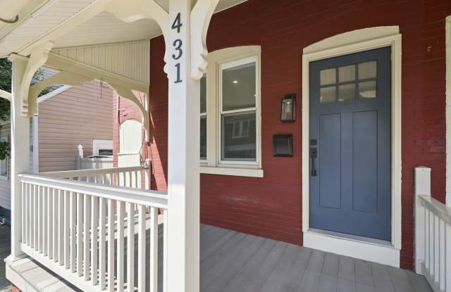 4BR/2BA Home with Central Air & Fenced Yard photos photos