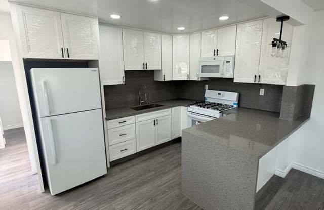 BEAUTIFUL FULLY RENOVATED HOME EL CAJON Gallery 1