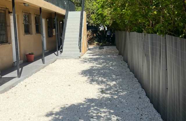 975 Northwest 5th Street photos photos