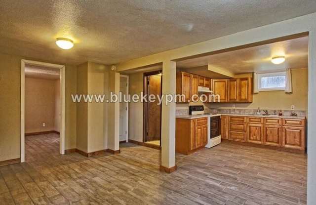 9125 Northeast Saint Johns Road Gallery 4