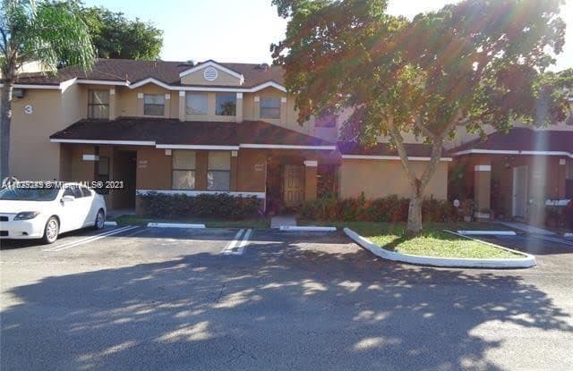 2241 SW 80th Ter - 2241 Southwest 80th Terrace, Miramar, FL 33025