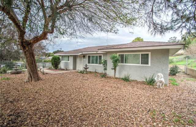 4655 La Canada Road Gallery 2