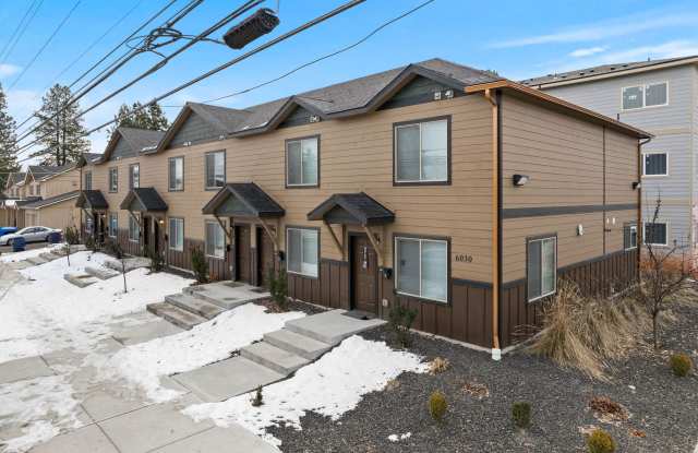 Astor Townhomes photos photos