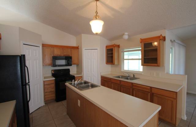 9 Andora Ct Gallery 2