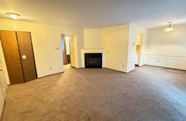5648 Ryewyck Drive - 1 Gallery 3