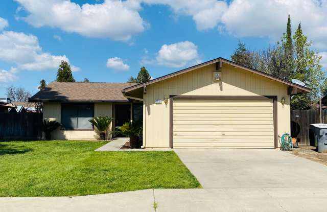 $2,100 Ashlan  Fowler, 3 Bedroom Home - Holland Ave, Clovis photos photos