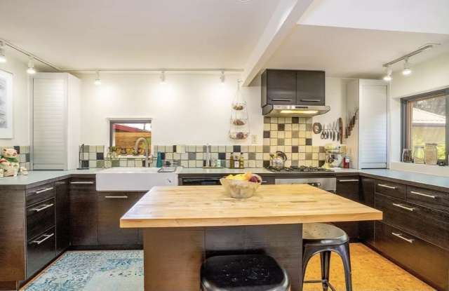 1623 Brae Street photos photos