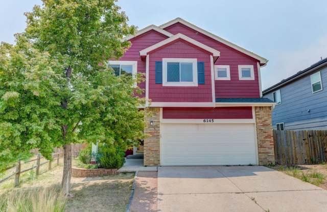 5 Bedroom Home with Basement in Stetson Hills Gallery 3