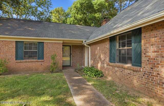 131 Cypress Drive Gallery 3